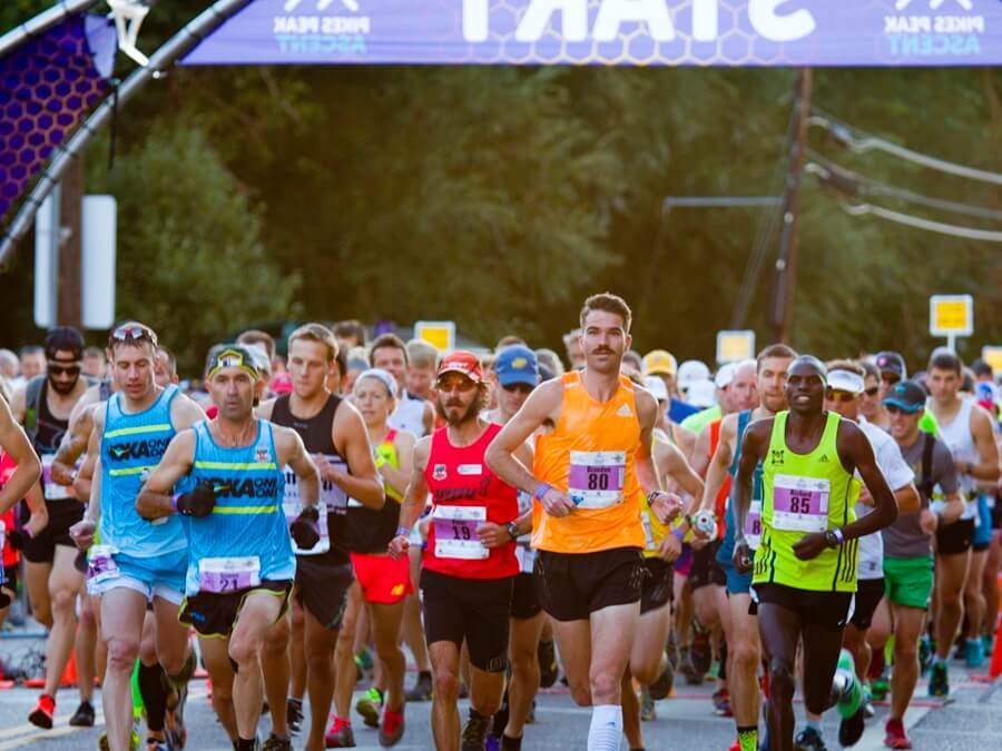 想跑得更快？揭密頂尖馬拉松選手的「金字塔」訓練法則