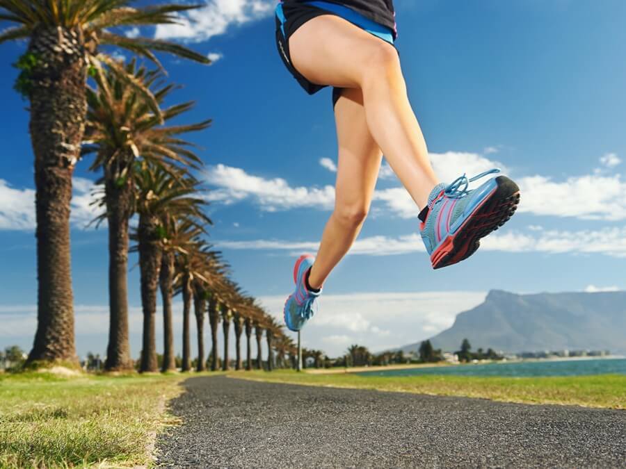 跑步傷害防護新幫手：穿戴式感測器偵測過度跨步