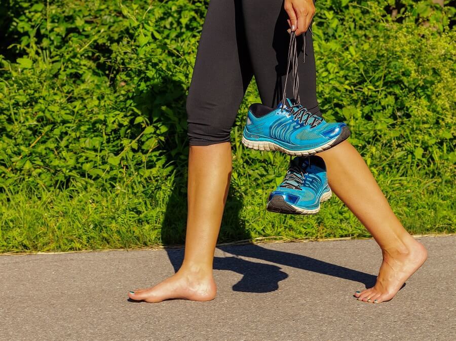 赤足跑:跑步新哲學