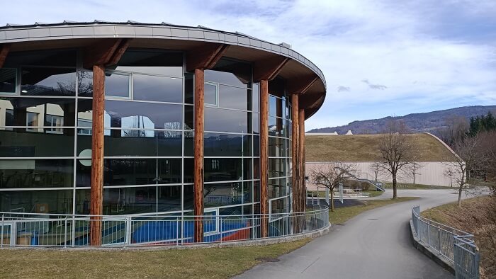 阿爾卑斯山腳的訓練中心